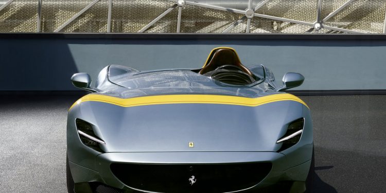 Está à venda uma "encomenda" para os Ferrari SP1/SP2! 15