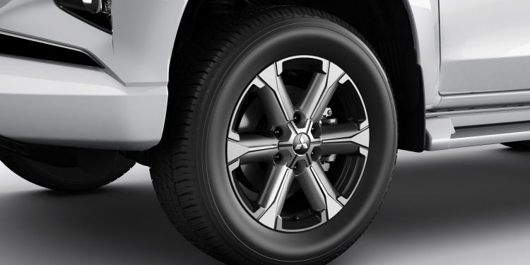 Mitsubishi L200 com design renovado e novos argumentos! 26 Mitsubishi L200 com design renovado e novos argumentos! 26