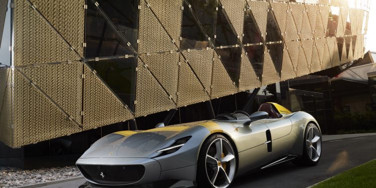 Está à venda uma "encomenda" para os Ferrari SP1/SP2! 16