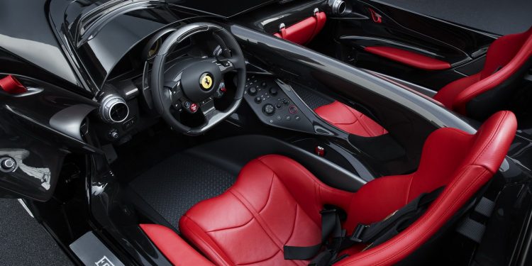 Está à venda uma "encomenda" para os Ferrari SP1/SP2! 13