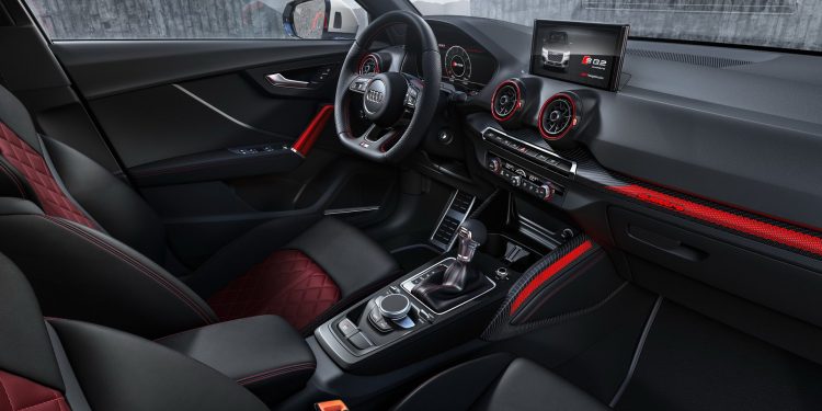 Audi SQ2 chega com 300cv! 31