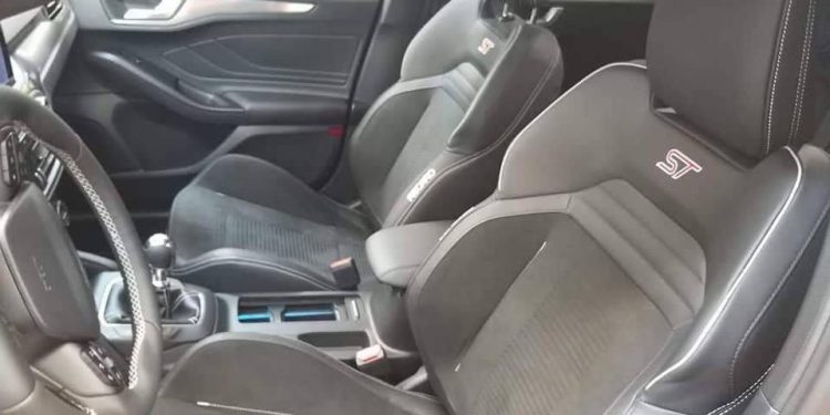 Ford Focus ST revelado online! 15 Ford Focus ST revelado online! 15