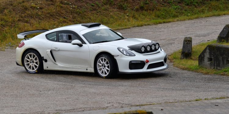 Porsche precisa de 100 encomendas para produzir o Porsche Cayman GT4 de Ralis! 21