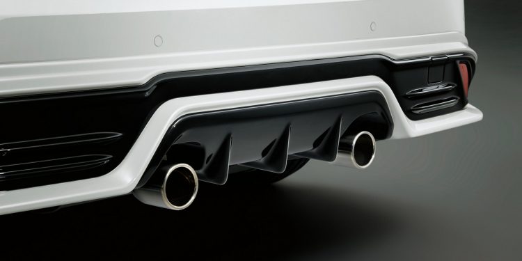 TRD apodera-se do Toyota Prius no salão automóvel de Tóquio! 31