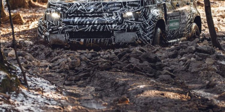 EUA e Canadá recebem novo Land Rover Defender em 2020! 46