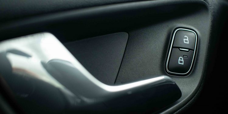Ford Fiesta Active 1.0 Ecoboost: Dinâmica de calças arregaçadas! 34