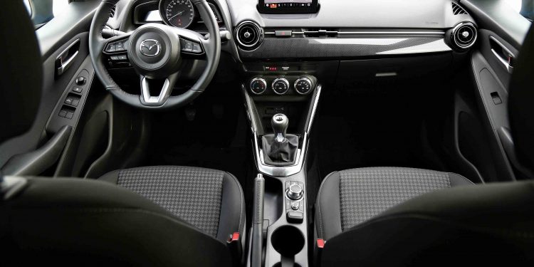 Mazda 2 1.5 SKYACTIV Advance: Dinâmico e divertido! 34