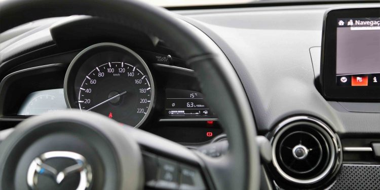 Mazda 2 1.5 SKYACTIV Advance: Dinâmico e divertido! 39