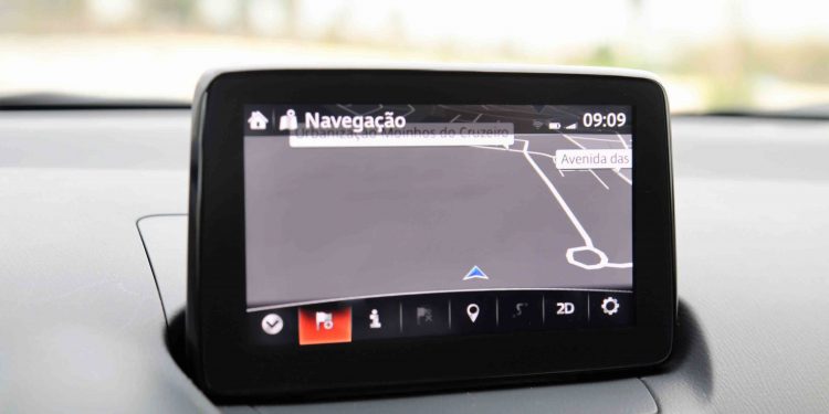 Mazda 2 1.5 SKYACTIV Advance: Dinâmico e divertido! 28