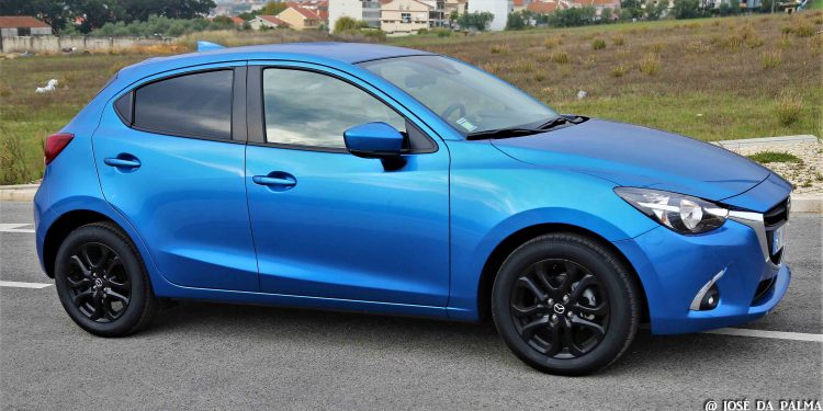 Mazda 2 1.5 SKYACTIV Advance: Dinâmico e divertido! 55