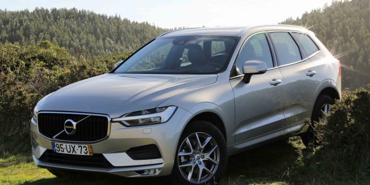 Volvo XC60 D3 Momentum: Harmonia e segurança! 57