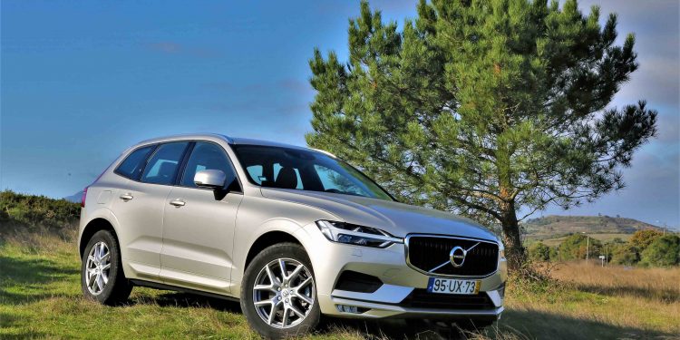 Volvo XC60 D3 Momentum: Harmonia e segurança! 56