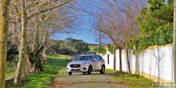 Volvo XC60 D3 Momentum: Harmonia e segurança! 47
