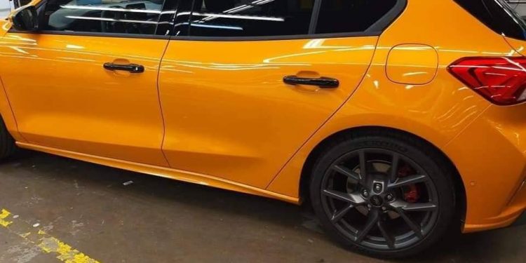 Ford Focus ST revelado online! 14 Ford Focus ST revelado online! 14