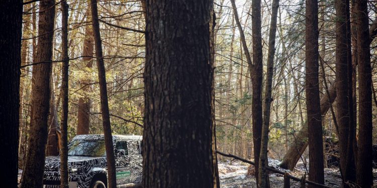 EUA e Canadá recebem novo Land Rover Defender em 2020! 28