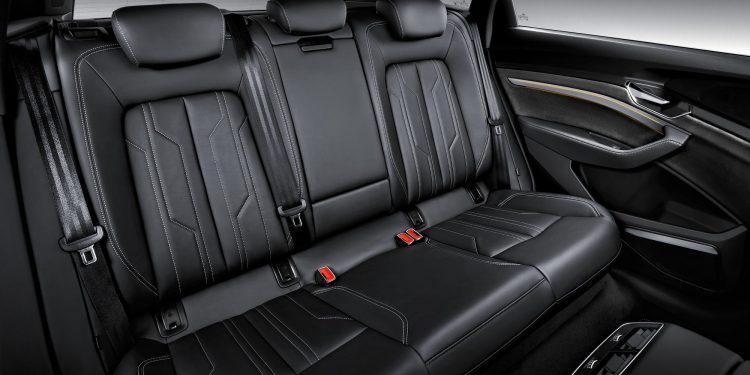 Audi E-Tron recebe versões de entrada de gama e modelos desportivos! 15