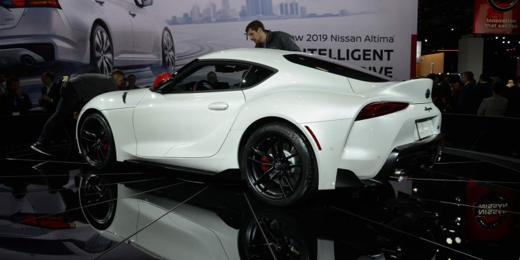 Toyota Supra pode receber caixa manual? 26