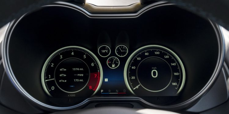 Alpine A110 chega com 300cv e versão cabrio? 23