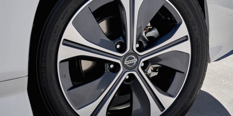 Nissan revela Leaf E+ com 214cv e 360km de autonomia! 31