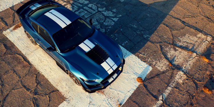 Ford Mustang Shelby GT500 com caixa manual para 2020? 20