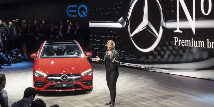 Novo Mercedes CLA Coupe apresentado em Las Vegas! 55 Novo Mercedes CLA Coupe apresentado em Las Vegas! 55