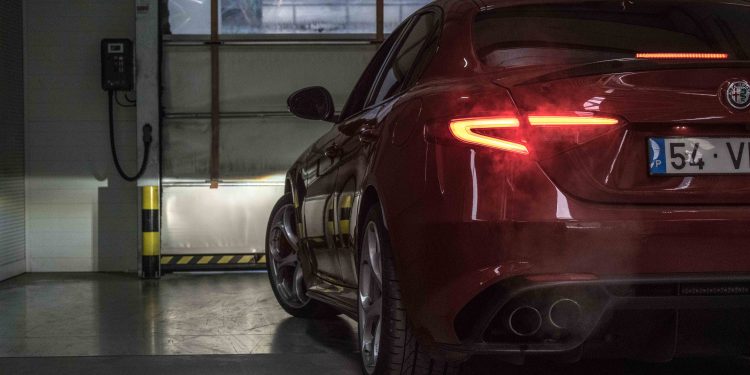 Alfa Romeo Giulia Quadrifoglio 2.9 V6 AT8: O Renascimento Divino! 73