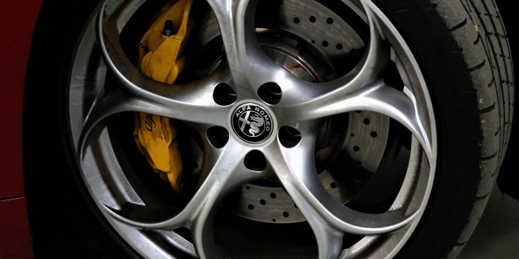 Alfa Romeo Giulia Quadrifoglio 2.9 V6 AT8: O Renascimento Divino! 42
