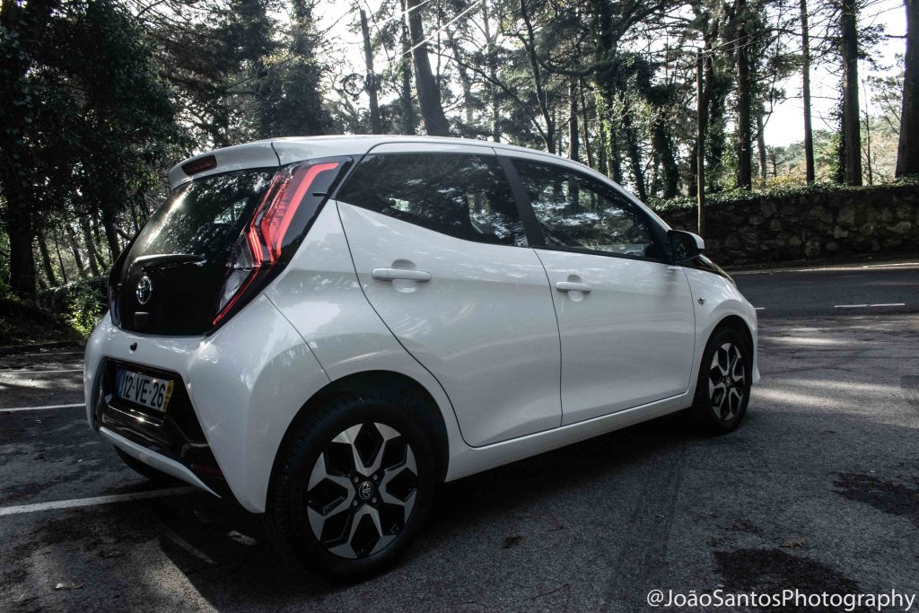 TOYOTA AYGO X-Play Plus MultiMode: Fiável e Urbano! 19