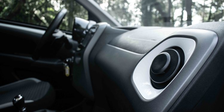 TOYOTA AYGO X-Play Plus MultiMode: Fiável e Urbano! 35