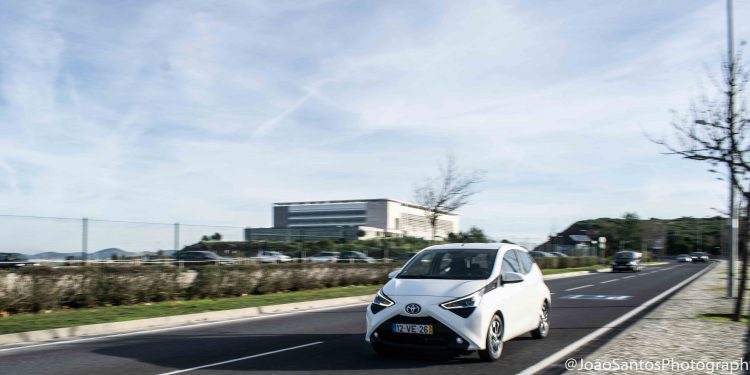 TOYOTA AYGO X-Play Plus MultiMode: Fiável e Urbano! 39