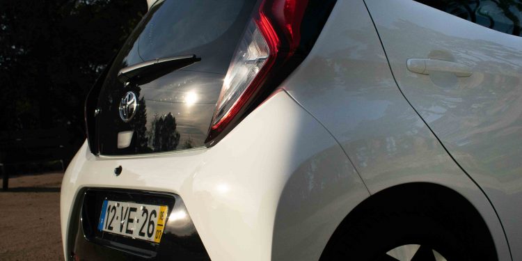 TOYOTA AYGO X-Play Plus MultiMode: Fiável e Urbano! 33