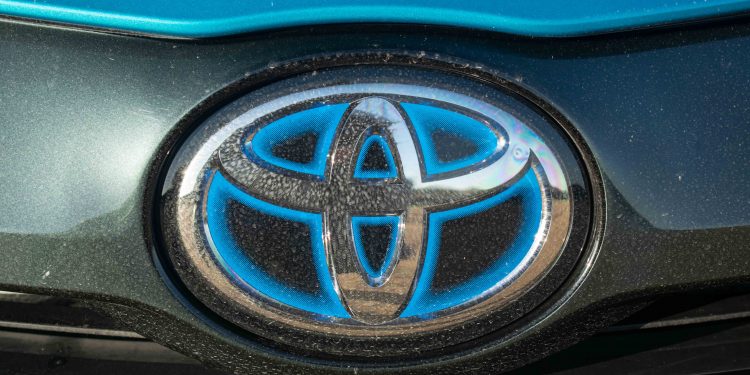 Toyota Prius Plug-In Hybrid Powersky: Multi tecnológico! 70