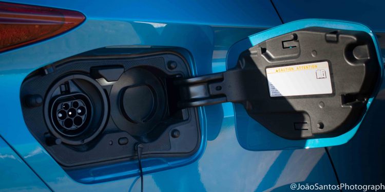 Toyota Prius Plug-In Hybrid Powersky: Multi tecnológico! 64