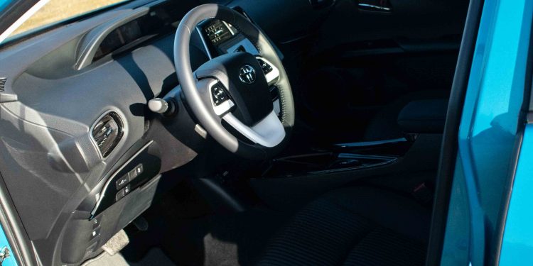 Toyota Prius Plug-In Hybrid Powersky: Multi tecnológico! 51