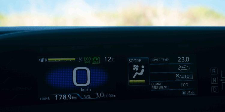 Toyota Prius Plug-In Hybrid Powersky: Multi tecnológico! 49