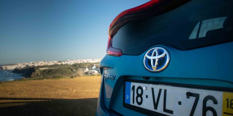 Toyota Prius Plug-In Hybrid Powersky: Multi tecnológico! 74