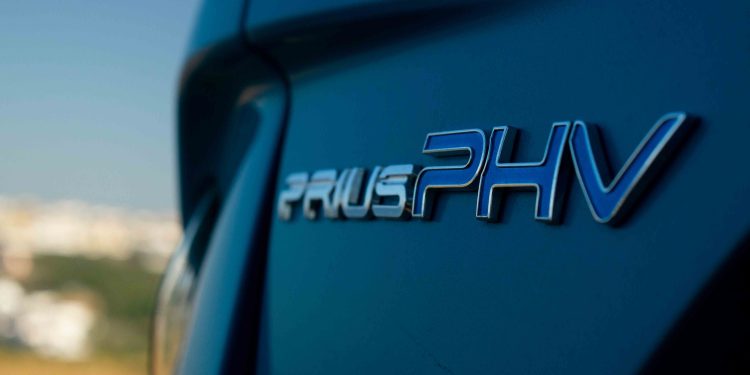Toyota Prius Plug-In Hybrid Powersky: Multi tecnológico! 71