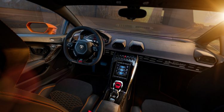 Lamborghini Huracan EVO revelado com 640cv! 25 Lamborghini Huracan EVO revelado com 640cv! 25