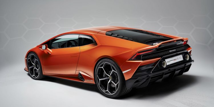 Lamborghini Huracan EVO revelado com 640cv! 23 Lamborghini Huracan EVO revelado com 640cv! 23