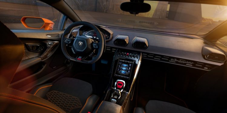 Lamborghini Huracan EVO revelado com 640cv! 19 Lamborghini Huracan EVO revelado com 640cv! 19