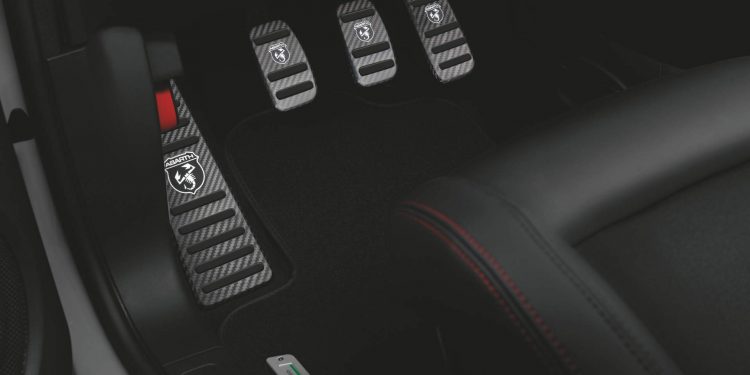 Abarth leva 595 "esseesse" e 124 Tributo Rally ao salão de Genebra! 74