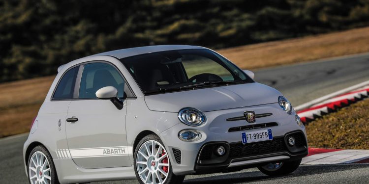 Abarth leva 595 "esseesse" e 124 Tributo Rally ao salão de Genebra! 46