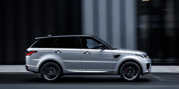 Novo Range Rover Sport HST recebe motorização Híbrida! 52