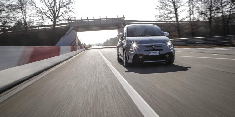 Abarth leva 595 "esseesse" e 124 Tributo Rally ao salão de Genebra! 64