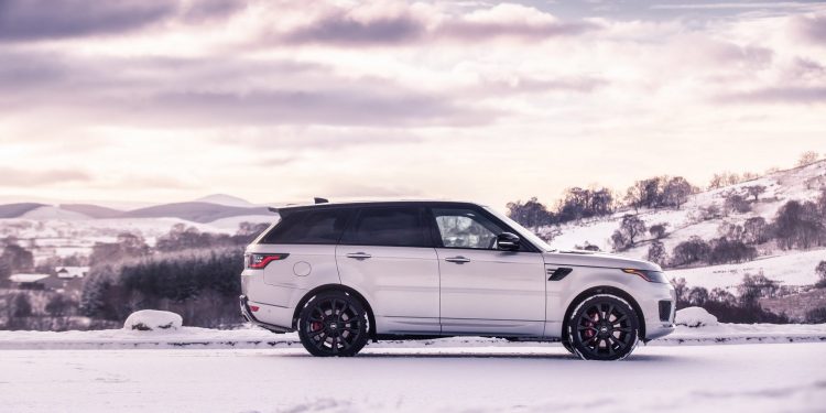 Novo Range Rover Sport HST recebe motorização Híbrida! 59