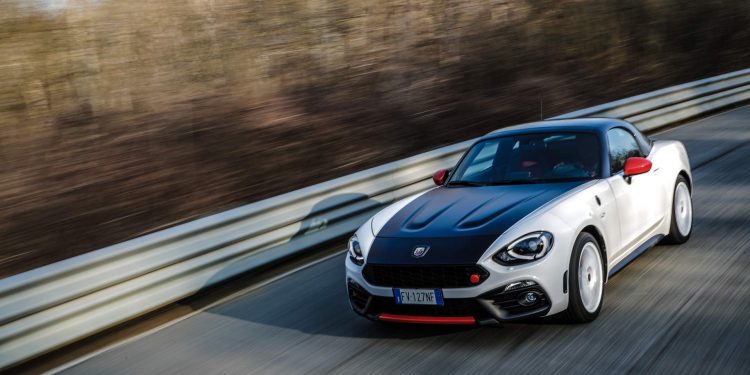 Abarth leva 595 "esseesse" e 124 Tributo Rally ao salão de Genebra! 86
