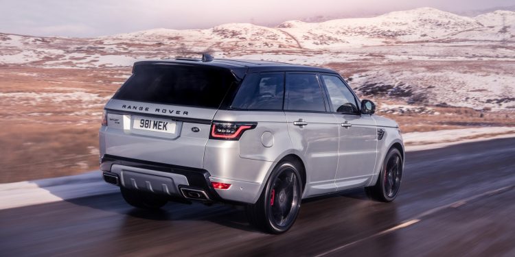 Novo Range Rover Sport HST recebe motorização Híbrida! 36