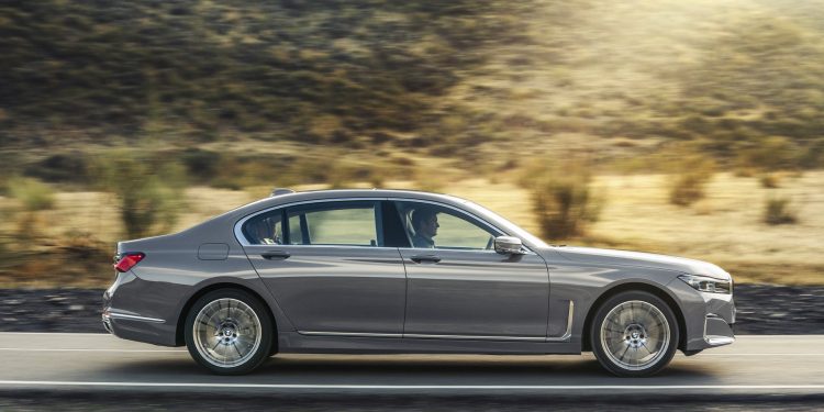 BMW planeia BMW i7 como futura alternativa ao Série 7? 18