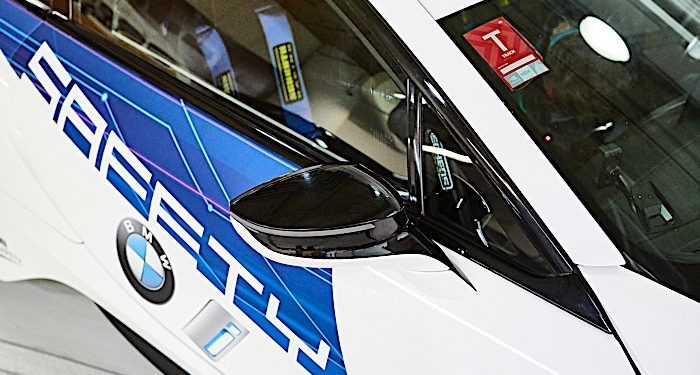 BMW i8 recebe nova decoração para a abertura da Formula E! 15