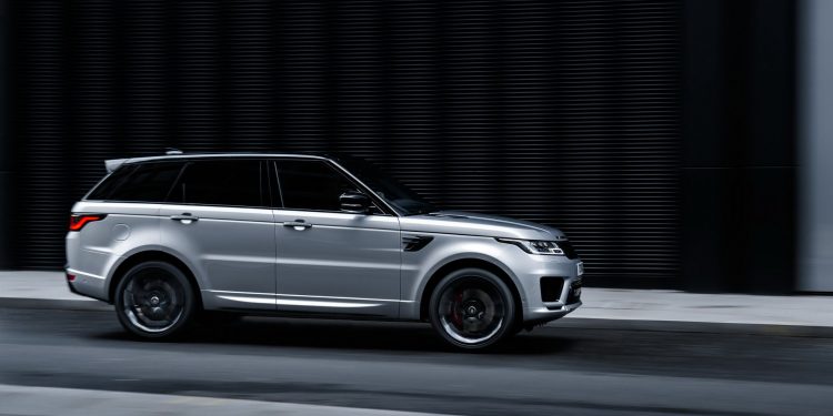 Novo Range Rover Sport HST recebe motorização Híbrida! 44